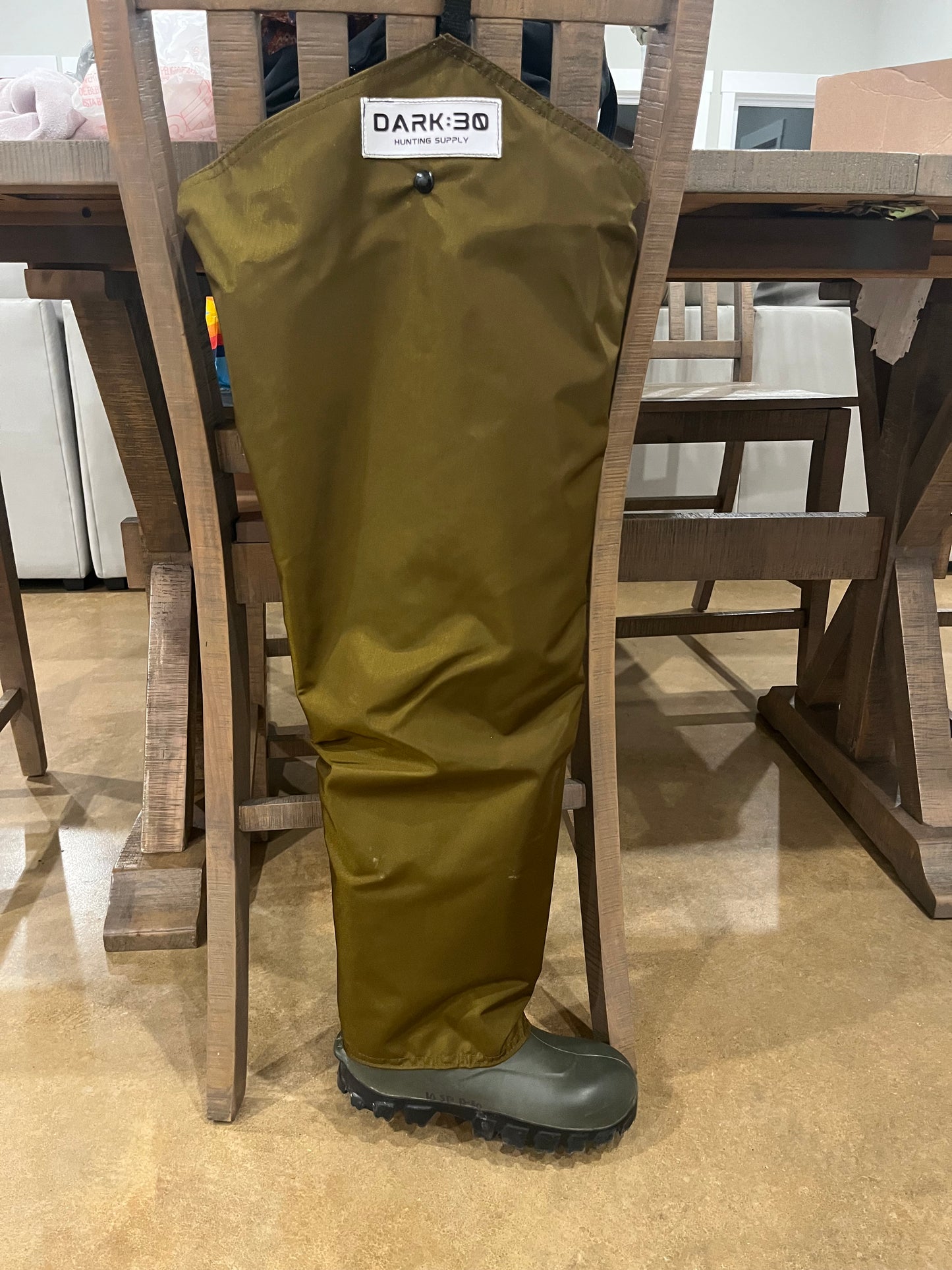 Size 10 Bekina with Super Chaps