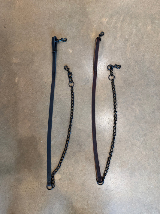 Flat Leather with Black Chain Lead